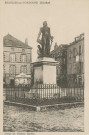 Beaulieu-sur-Dordogne : "Beaulieu-sur-Dordogne (Corrèze) - Statue du général Marbot".