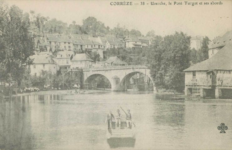 Uzerche : "Corrèze - 38 - Uzerche, le pont Turgot et ses abords".