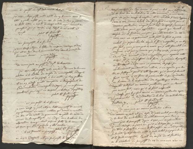 Délibérations du conseil municipal.18 novembre 1800-13 février 1803