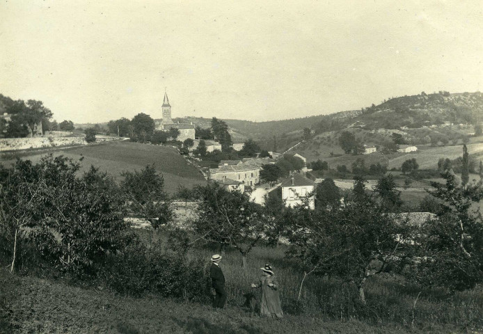 Village : vue générale.