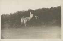 Perpezac-le-Blanc : "Corrèze - Perpezac-le-Blanc - Le château".