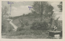 Yssandon : "4. - Yssandon (Corrèze) - Ancien monument religieux sur le faîte de la butte du Chalard".