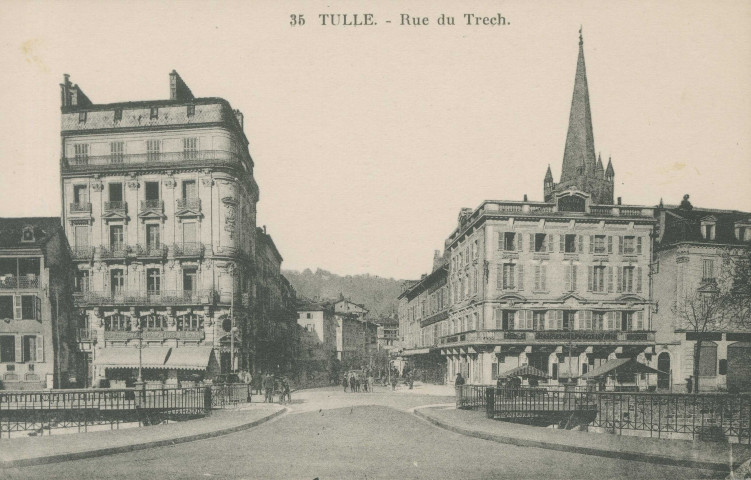 Tulle : "35 Tulle. - Rue du Trech.".
