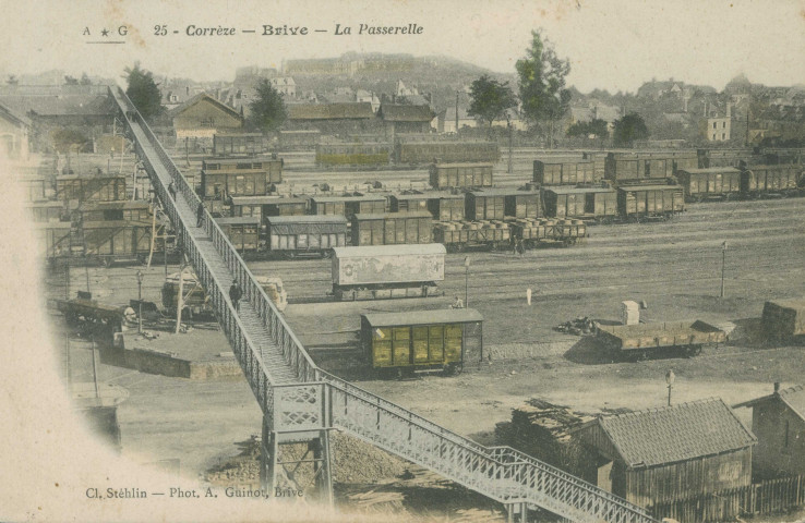 Brive-la-Gaillarde : "25 - Corrèze - Brive - La passerelle".
