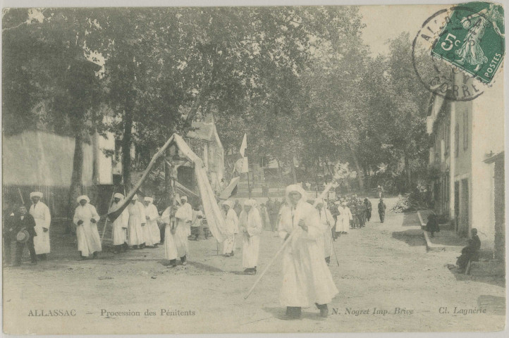 Allassac : "Allassac - Procession des pénitents".
