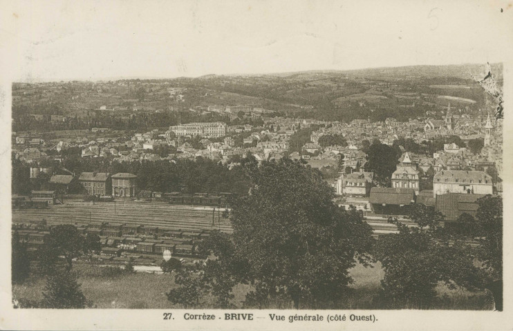 Brive-la-Gaillarde : "27. Corrèze - Brive - Vue générale (côté Ouest)" .