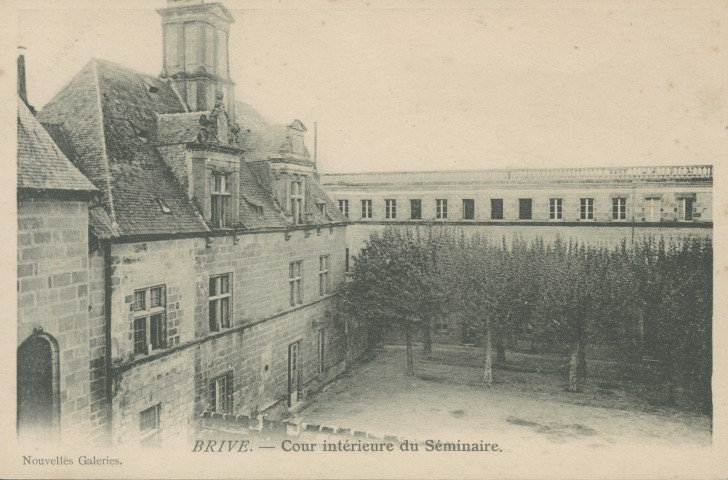 Brive-la-Gaillarde : "Brive. - Cour intérieure du séminaire".