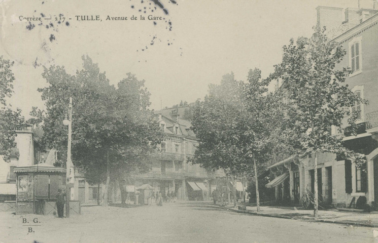 Tulle : "Corrèze - 237 - Tulle, avenue de la gare".