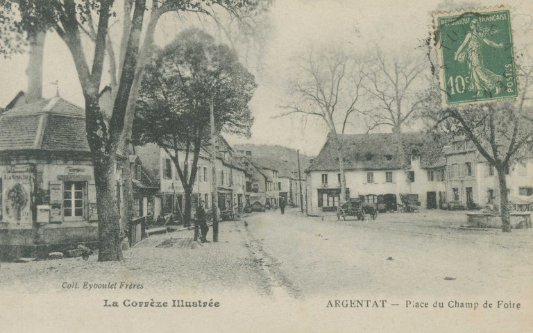 Argentat : "La Corrèze illustrée - Argentat - Place du champ-de-foire".