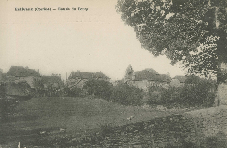 Estivaux : "Estivaux (Corrèze) - Entrée du bourg".