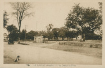 Le Lonzac : "Le Lonzac (Corrèze) - Le champ de foire".