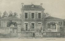 Malemort : "586. Corrèze - Malemort - Mairie et écoles".