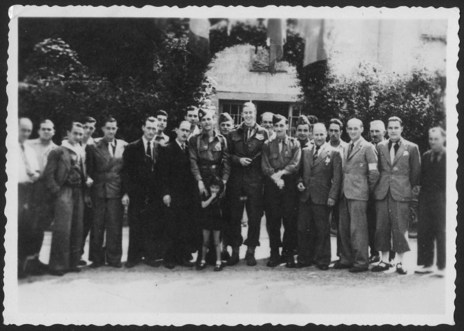 Réunion de l'état-major interallié au PC Gao à Martel.