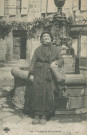 Folklore : "Type du Centre - 575 - Paysanne corrézienne".