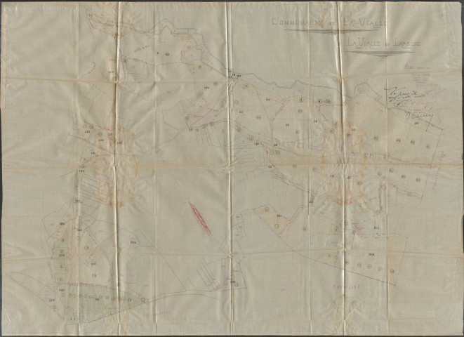 Sections de : Lavialle et Laroche, Ciarneix, la Navade, la Siauve et les Passadoux, Rebeyrix, la Marsalouse et Laroche.