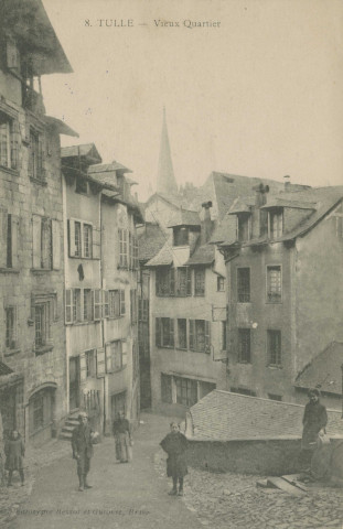 Tulle : "8. Tulle - Vieux quartier".