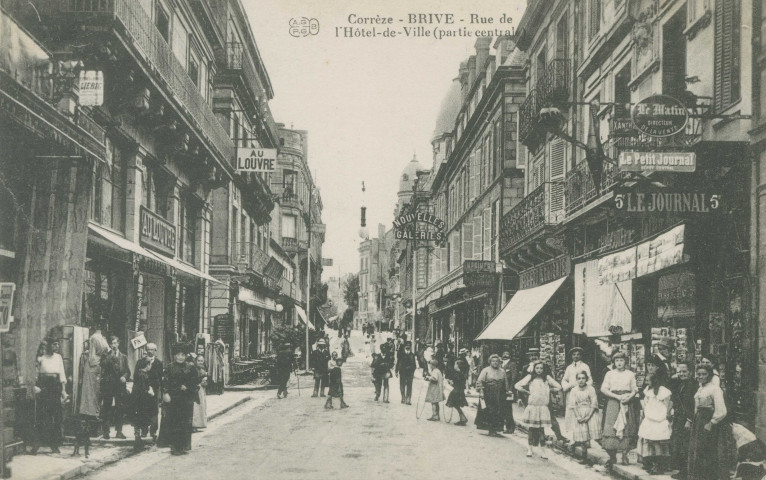 Brive-la-Gaillarde : "Corrèze - Brive - Rue de l'Hôtel-de-ville (partie centrale)".
