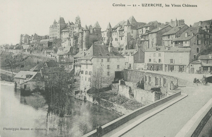 Uzerche : "Corrèze - 21 - Uzerche , les vieux châteaux".