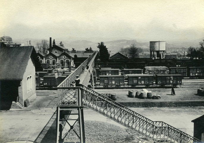 Gare : la passerelle.