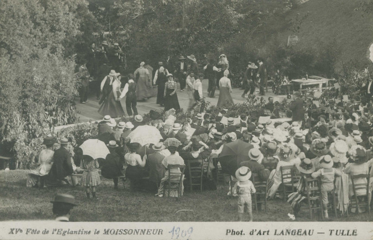 Tulle : "XVe fête de l'Eglantine le Moissonneur". Parc de la préfecture, théâtre de verdure : représentation de l'opérette "Le Moissonneur" (drame limousin) en 5 actes de Raoul Charbonnel, musique de Francis Casadessus.