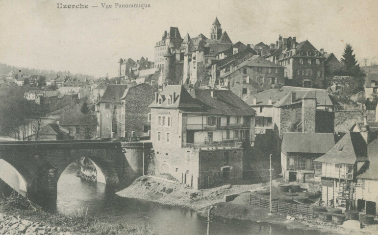 Uzerche : "Uzerche - Vue panoramique".
