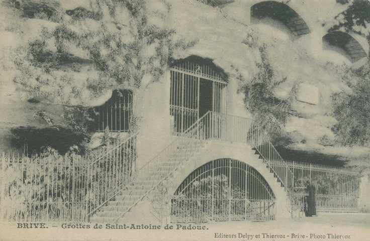 Brive-la-Gaillarde : "Brive. - Grottes de Saint-Antoine de Padoue.".