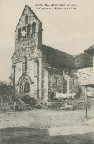 Beaulieu-sur-Dordogne : "Beaulieu-sur-Dordogne (Corrèze) - La chapelle des Pénitents (12e siècle)".