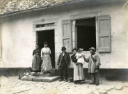 Saint-Julien-aux-Bois : le passage du facteur.