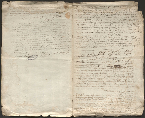 Fragment du registre de délibérations (9 mai 1831-12 mai 1833). Délibérations du conseil municipal (1838-1858).