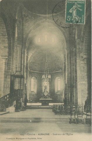 Aubazine : "623. - Corrèze - Aubazine - Intérieur de l'église".