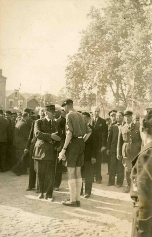 Visite du Maréchal Pétain.