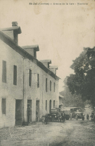 Saint-Jal : "St-Jal (Corrèze) - Avenue de la gare - Minoterie".