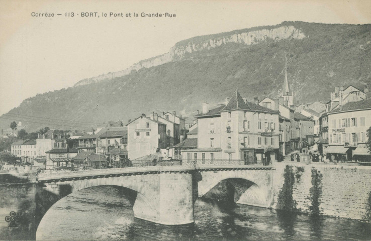Bort-les-Orgues : "Corrèze - 113. Bort, le pont et la grande rue".