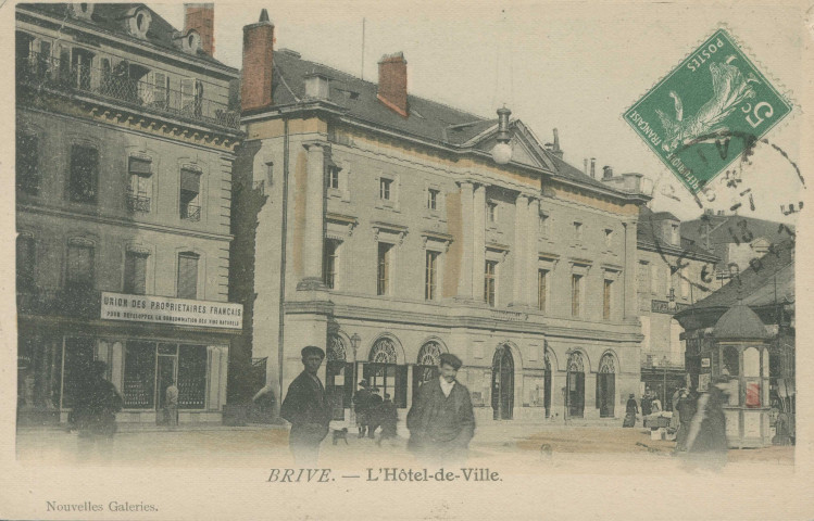 Brive-la-Gaillarde : "Brive - L'Hôtel-de-Ville".