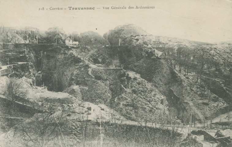Donzenac : "218 - Corrèze - Travassac - Vue générale des ardoisières".