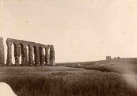 Aqueduc romain.