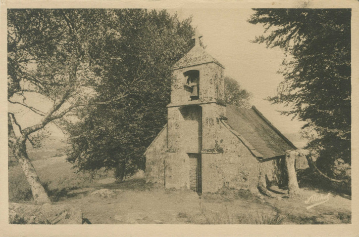 Peyrelevade : "La Corrèze touristique - Environs de Bugeat - La chapelle du Rât".