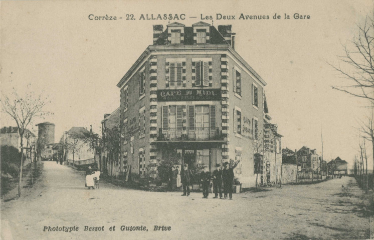 Allassac : "Corrèze - 22 - Allassac - Les deux avenues de la gare".