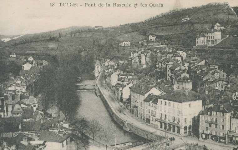 Tulle : "48. Tulle - Pont de la Bascule et les quais".
