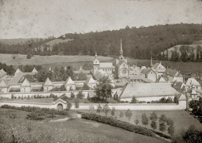 Chartreuse du Glandier, vue générale.