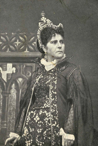 "Marie Tudor".