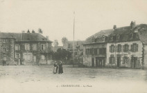 Chamboulive : "4. - Chamboulive. - La place".