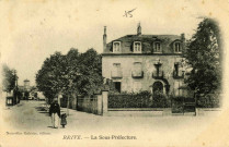 "Brive. - La Sous-Préfecture".