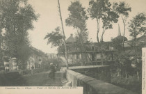 Objat : "Corrèze. 82. - Objat. Pont et entrée du jardin public".