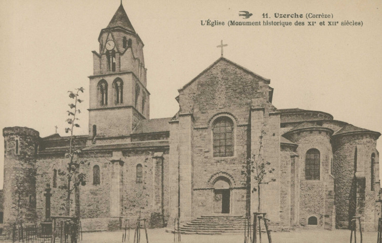 Uzerche : "11. Uzerche (Corrèze) - L'église (Monument historique des XIe et XIIe siècles)".