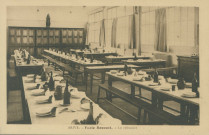 Brive-la-Gaillarde : "Brive. - Ecole Bossuet. - Le réfectoire".