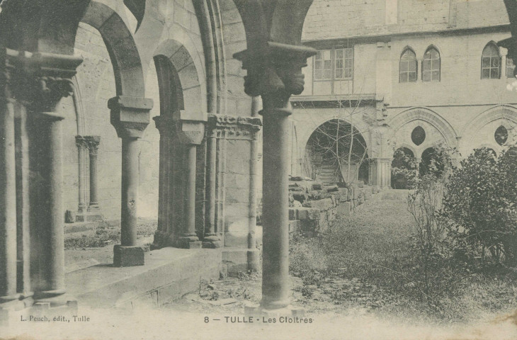 Tulle : "8 Tulle - Les cloîtres".