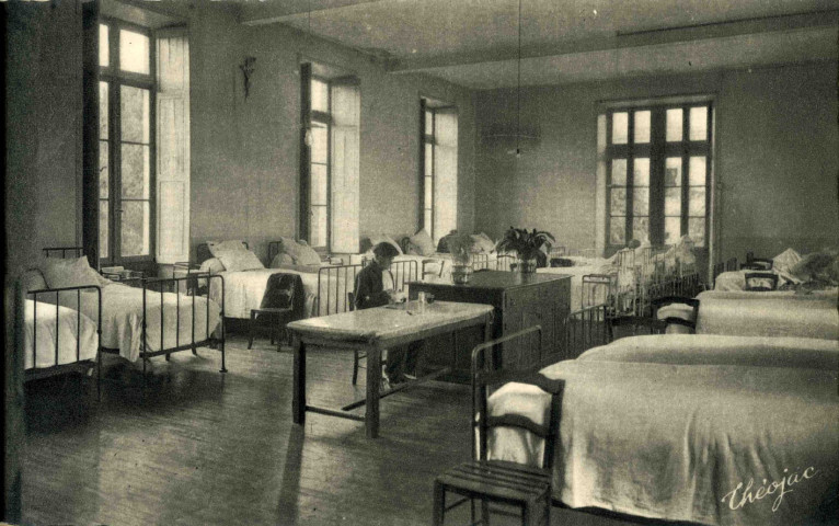 Une salle des malades.