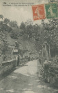 Chamboulive : "8 Environs du Lonzac (Corrèze) - Vernéjoux - Pont suspendu sur la Vézère".