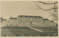 Egletons : "Ecole nationale professionnelle Egletons (Corrèze) - Façade Sud - Robert Danis, architecte en chef du gouvernement".